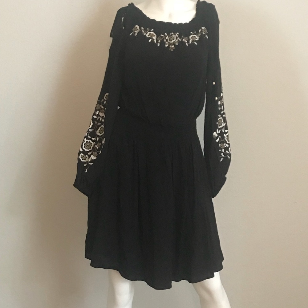 NWOT White House Black Market Dress